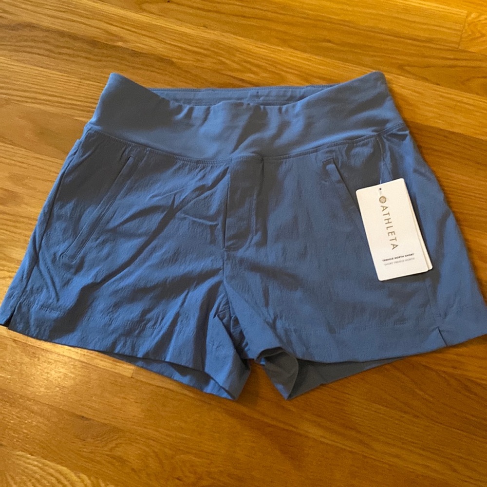 Athleta Trekkie North Shorts size 6